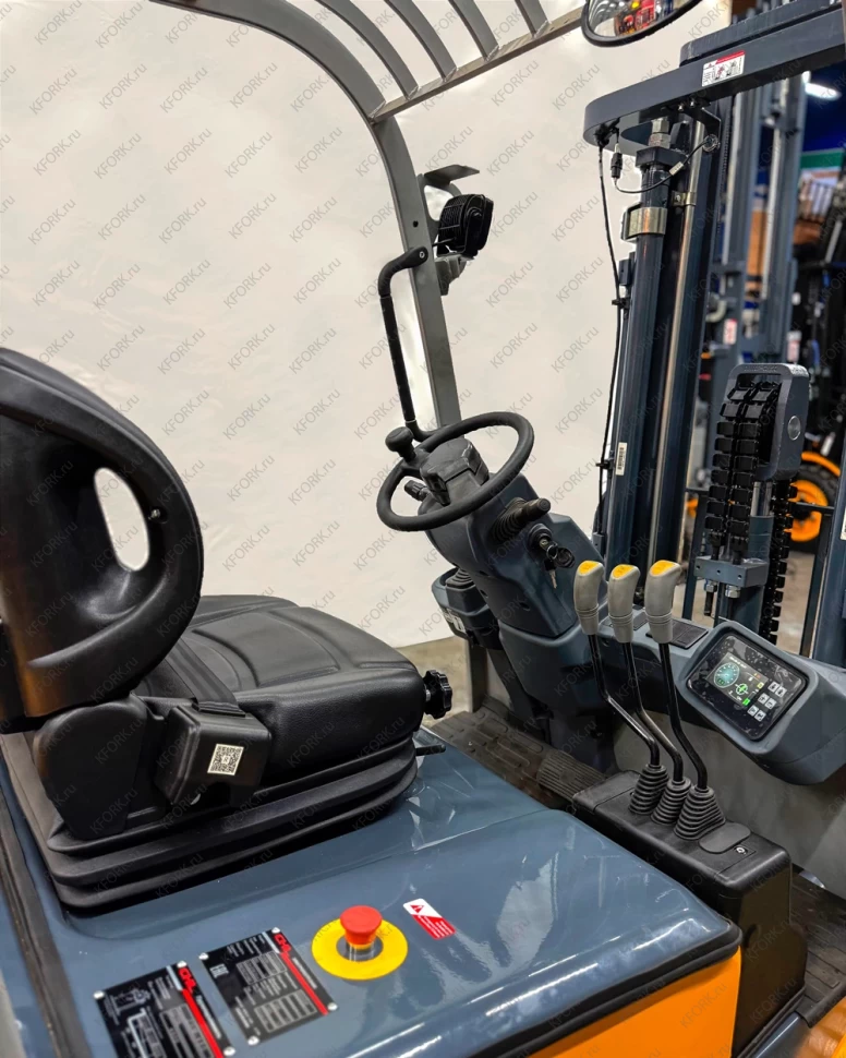 Электрический автопогрузчик CHL 1.6 т Li-Ion 80/202 Ah 3 опоры