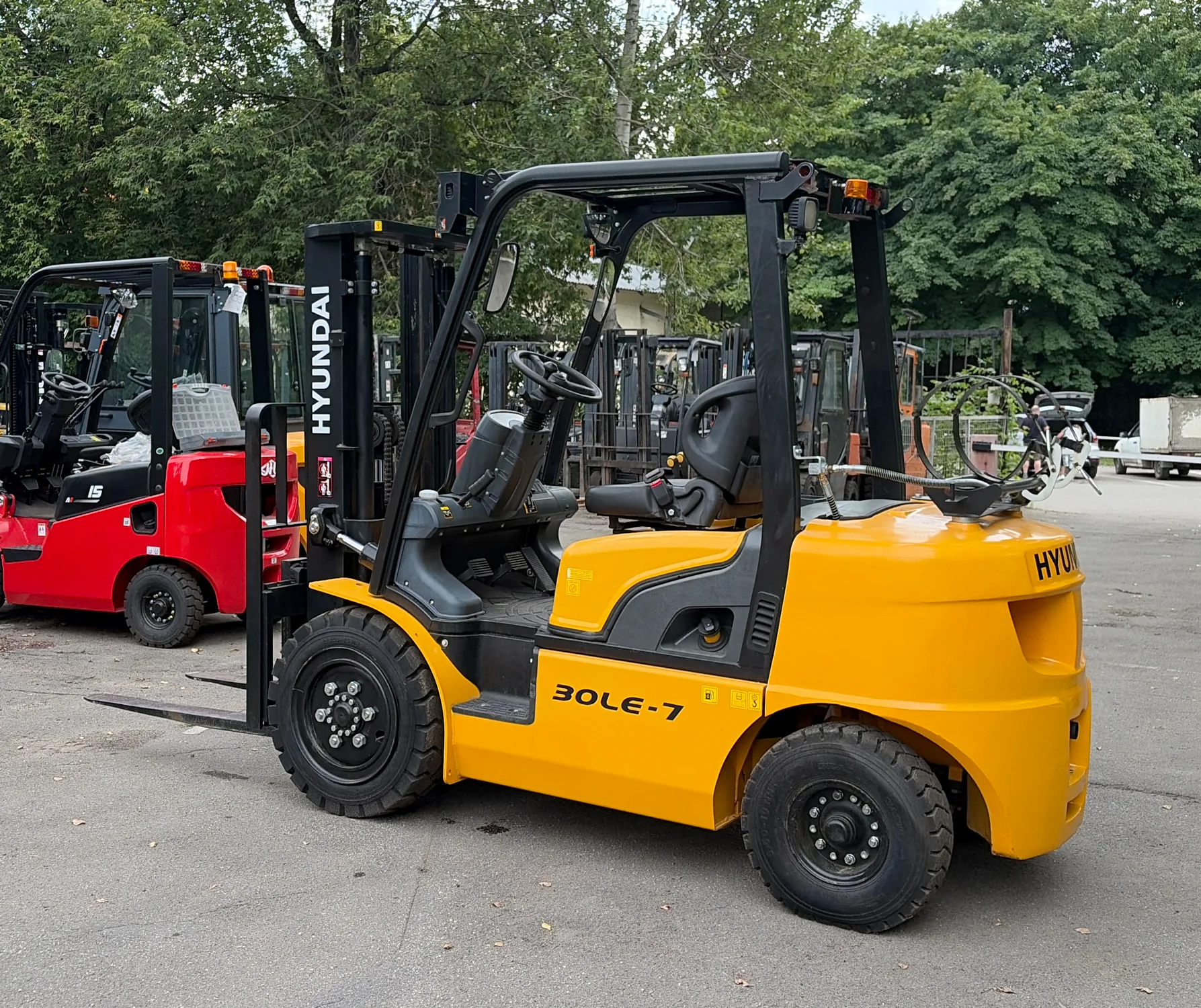 Вилочный погрузчик Hyundai 30LE-7 3 тонны, газ-бензин