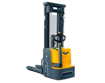 Штабелер электрический самоходный CHL CDD20-A2LIH 1,6 т 5,4 м