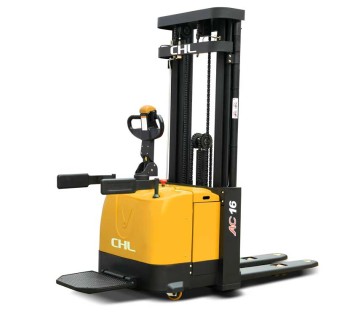 Штабелер электрический самоходный с платформой CHL CDD16-950 1,6т 4,5м Li-Ion: 24/202 В/Ач