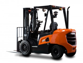 Вилочный дизельный автопогрузчик Doosan D33NXP