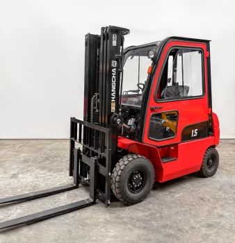 Вилочный дизельный автопогрузчик Hangcha CPCD15 1,5 тонны с китайским двигателем